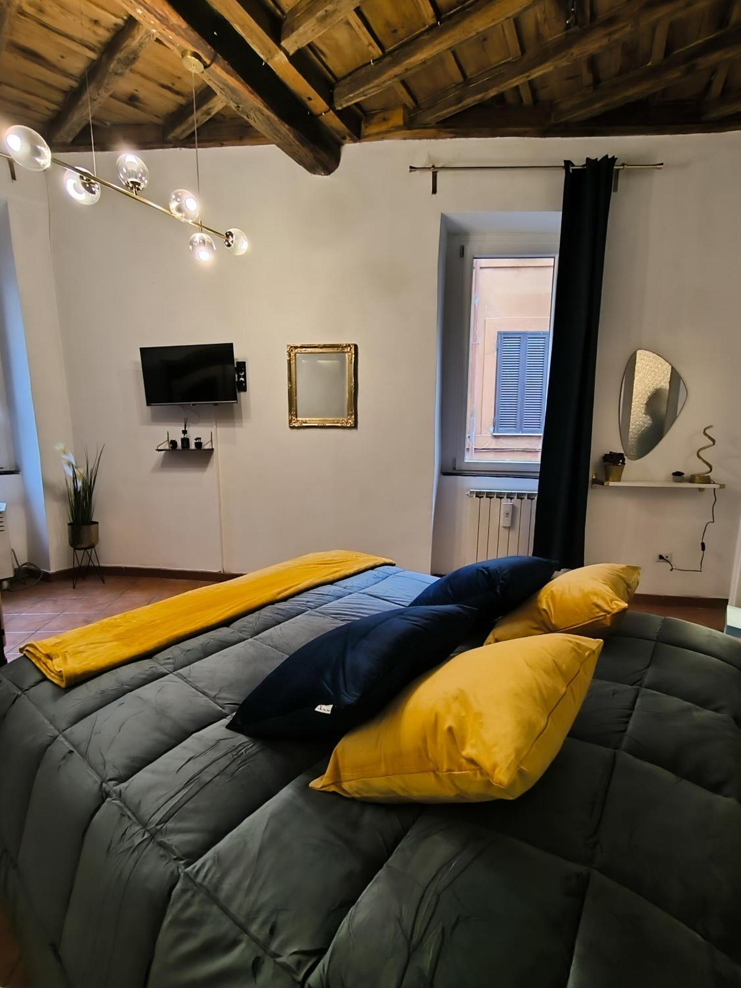 Crezy House Trilussa Appartamento *